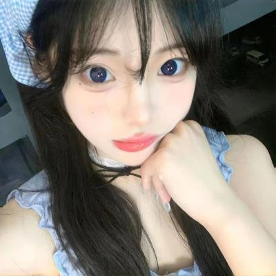 大小姐才不会玩格斗游戏
